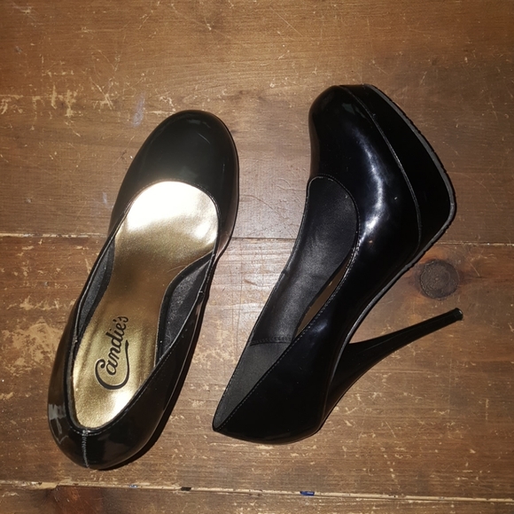 High heels - Picture 2 of 3